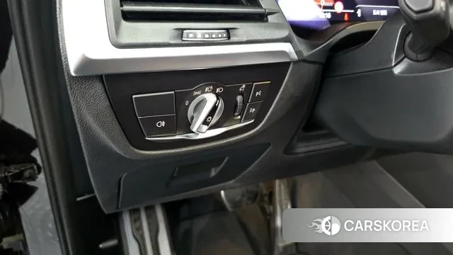 BMW X3 (G01) 2023 Черный из Кореи, фото 6