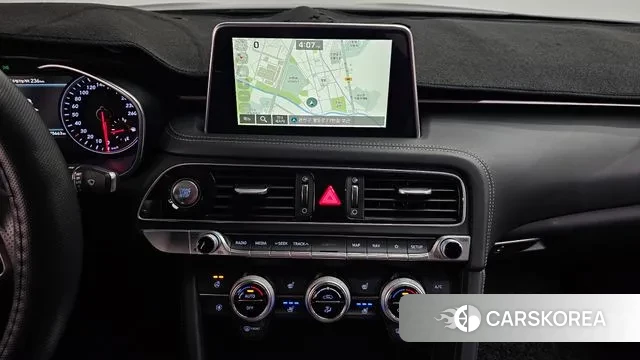 Genesis G70 2019 Черный из Кореи, фото 6