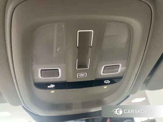 Volvo XC60 second Generation 2025 Белый из Кореи, фото 6