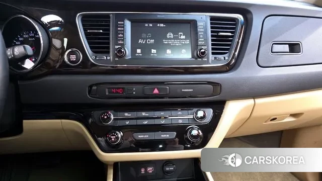 Kia The New Carnival 2018 Белый из Кореи, фото 6