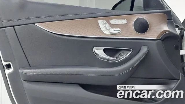 Mercedes-Benz E-Class W213 2021 Белый из Кореи, фото 6