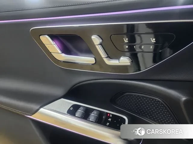 Mercedes-Benz E-Class W214 2025 Белый из Кореи, фото 6