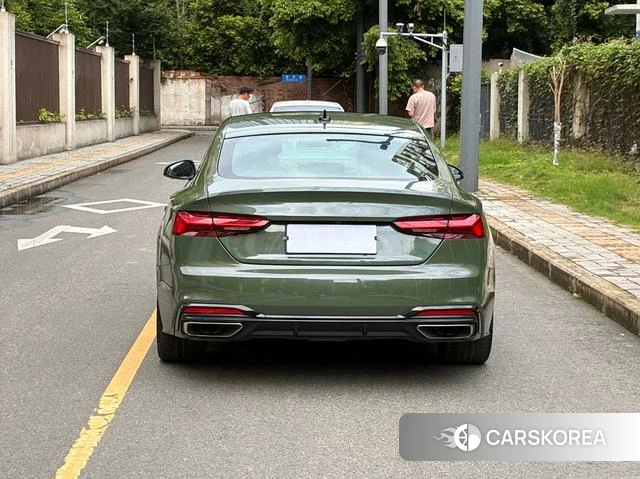 Audi A5 2021 Зеленый из Китая, фото 6