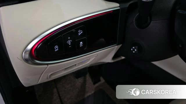 Genesis GV70 2023 Белый из Кореи, фото 6