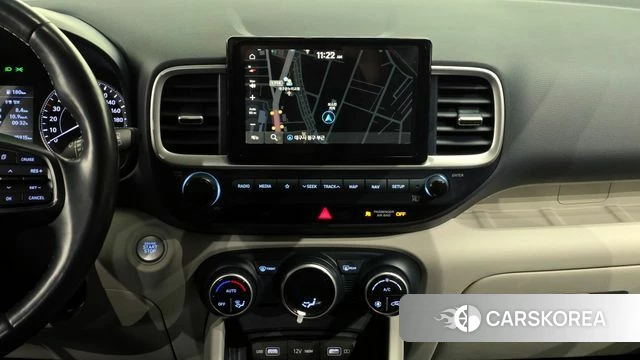 Hyundai Venue 2022 Белый из Кореи, фото 6