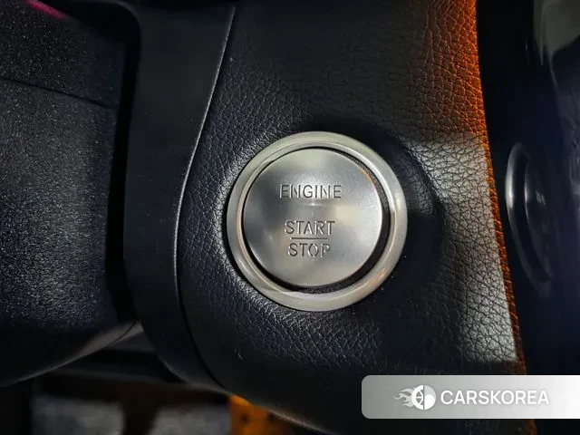 Mercedes-Benz C-Class W205 2018 Серый из Кореи, фото 6