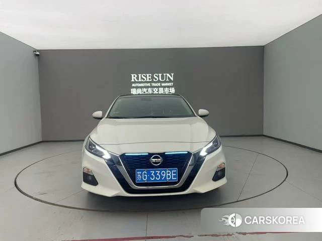 Nissan Teana 2022 Белый из Китая, фото 6