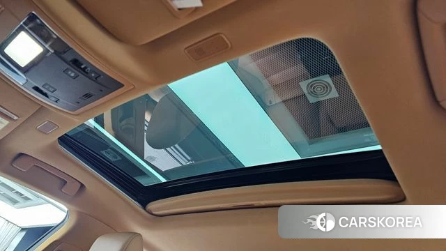 Lexus ES300h 7th generation 2021 Серебряный из Кореи, фото 6