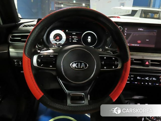 Kia K5 3rd generation 2021 Белый из Кореи, фото 6