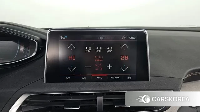 Peugeot 5008 second generation 2018 Белый из Кореи, фото 6