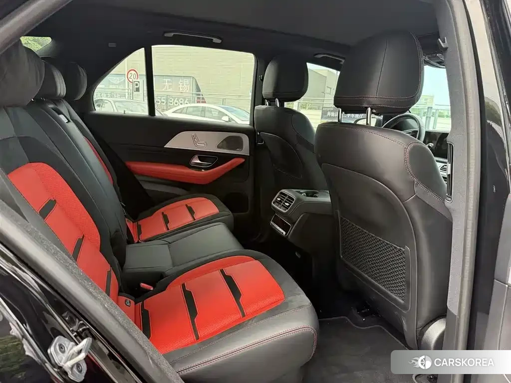 Mercedes-Benz GLE AMG 2026 Черный из Китая, фото 6