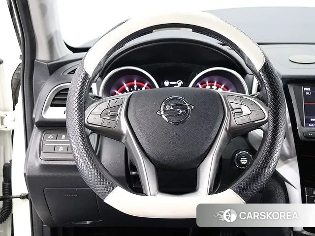 Ssangyong Tivoli Armor 2019 Белый из Кореи, фото 6