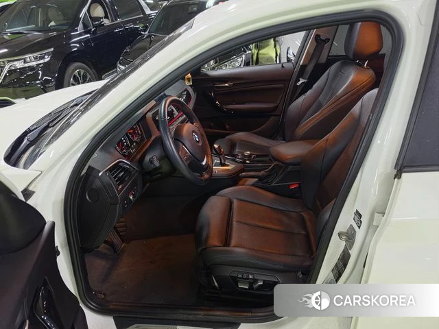 BMW 1 Series (F20) 2018 Белый из Кореи, фото 6