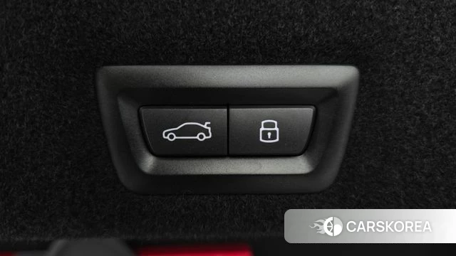 BMW 7 Series (G70) 2023 Черный из Кореи, фото 6