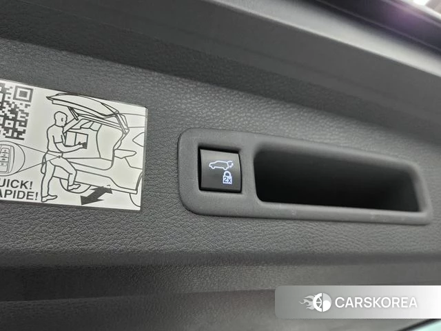 Toyota Sienna 4th Generation 2023 Белый из Кореи, фото 6