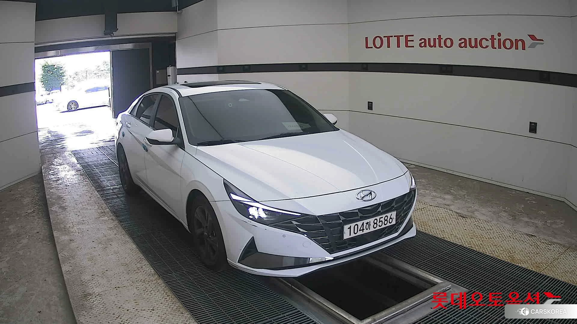 Hyundai Avante 2021 Polar White из Кореи, фото 6