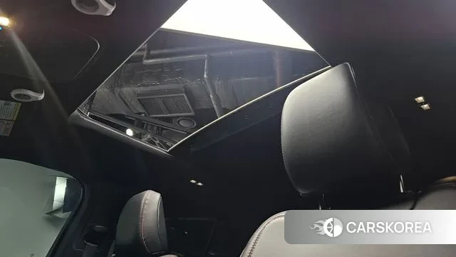 Ford Explorer 6th Generation 2024 Черный из Кореи, фото 6