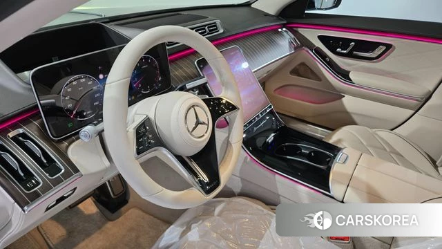 Mercedes-Benz S-Class W223 2025 Белый двухцветный из Кореи, фото 6