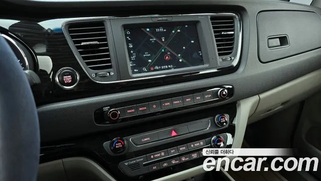 Kia The New Carnival id 2418877 из Кореи 6