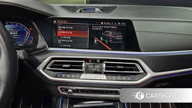 BMW X7 (G07) 2022 Черный из Кореи, фото 6