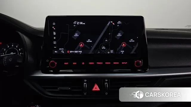 Kia The New K3 2nd generation 2021 Белый из Кореи, фото 6