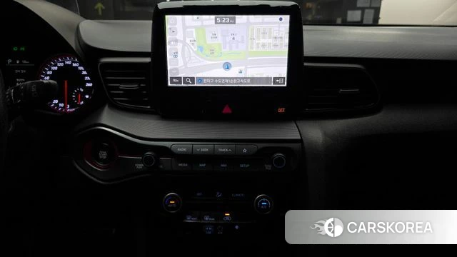 Hyundai Veloster (JS) 2018 Серебристо-серый из Кореи, фото 6