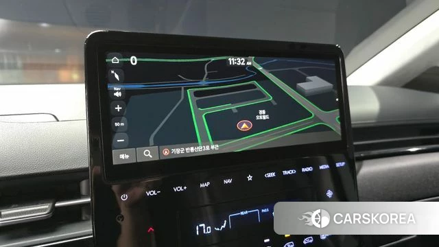 Hyundai Staria 2022 Белый из Кореи, фото 6