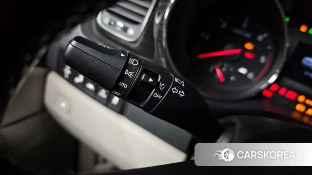 Kia The New Carnival 2019 Серебряный из Кореи, фото 6