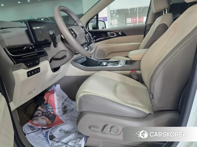 Kia The New Carnival 4th Generation 2025 Белый из Кореи, фото 6
