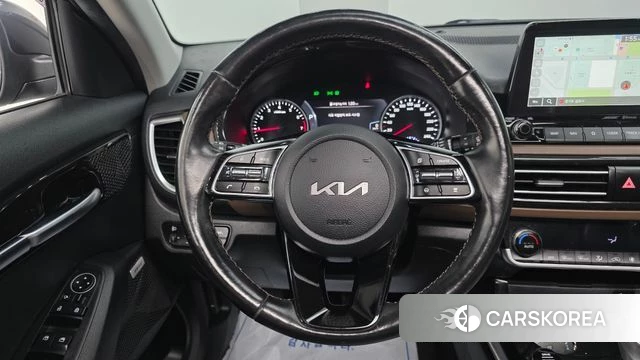 Kia Seltos 2022 Серый из Кореи, фото 6