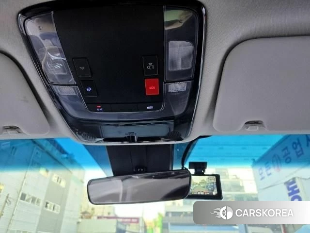 Hyundai Staria 2023 Серебряный из Кореи, фото 6