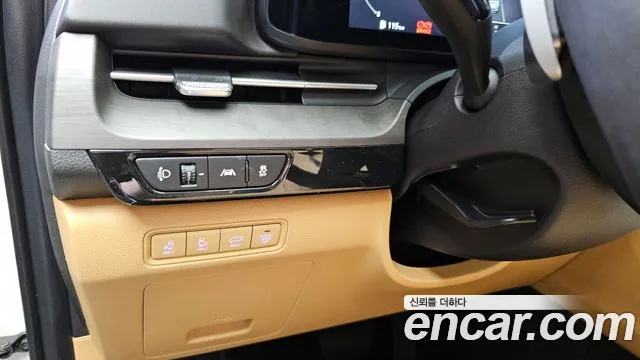 Kia Carnival 4th generation 2023 Белый из Кореи, фото 6