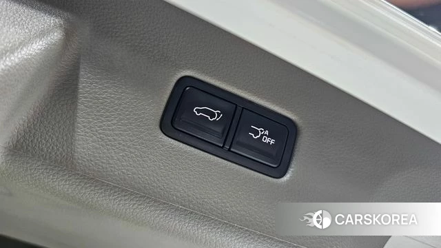 Kia Carnival 4th generation 2023 Белый из Кореи, фото 6