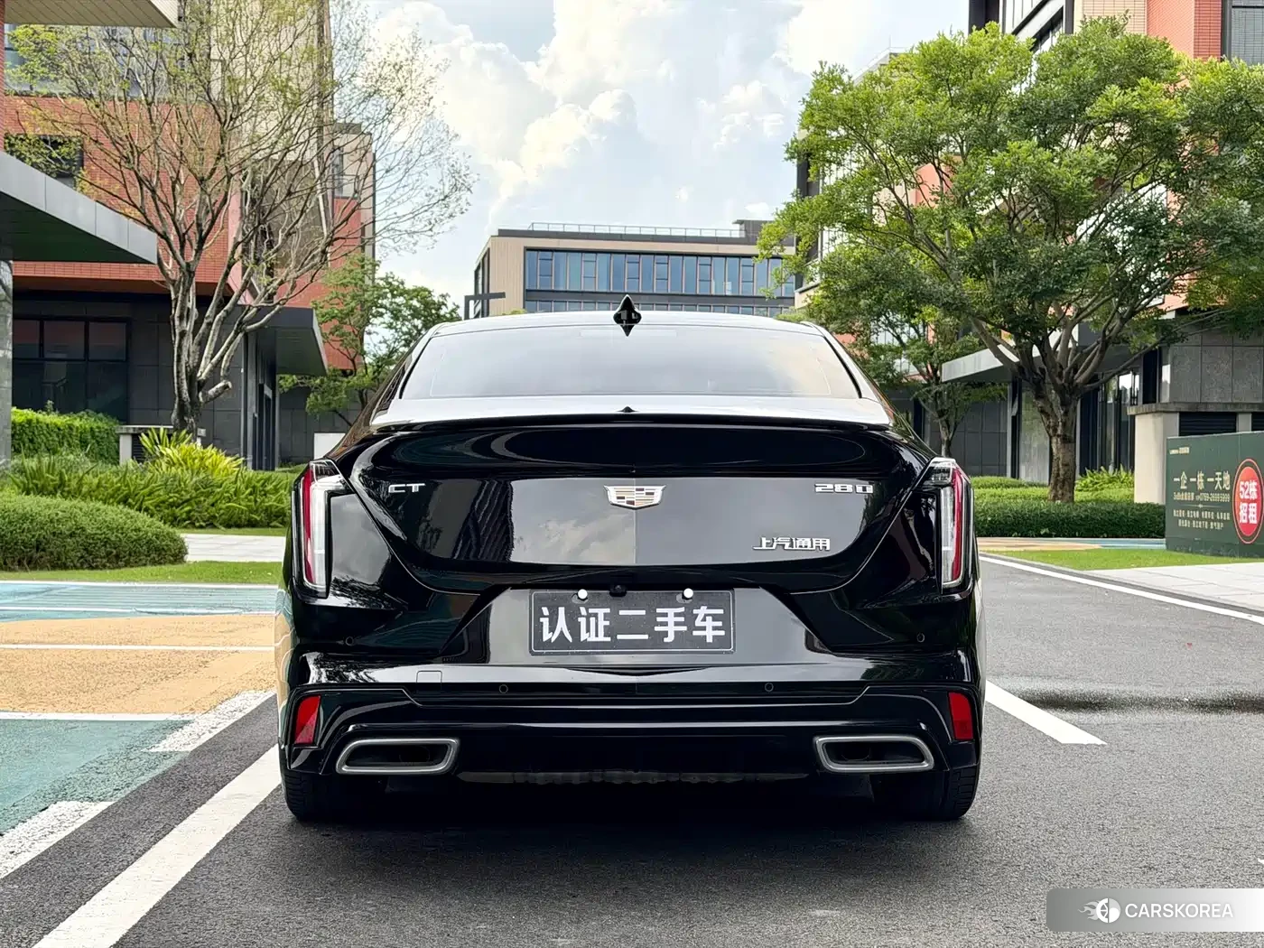 Cadillac CT4 2022 Черный из Китая, фото 6