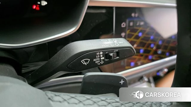 Audi Q3 (F3) 2025 Белый из Кореи, фото 6