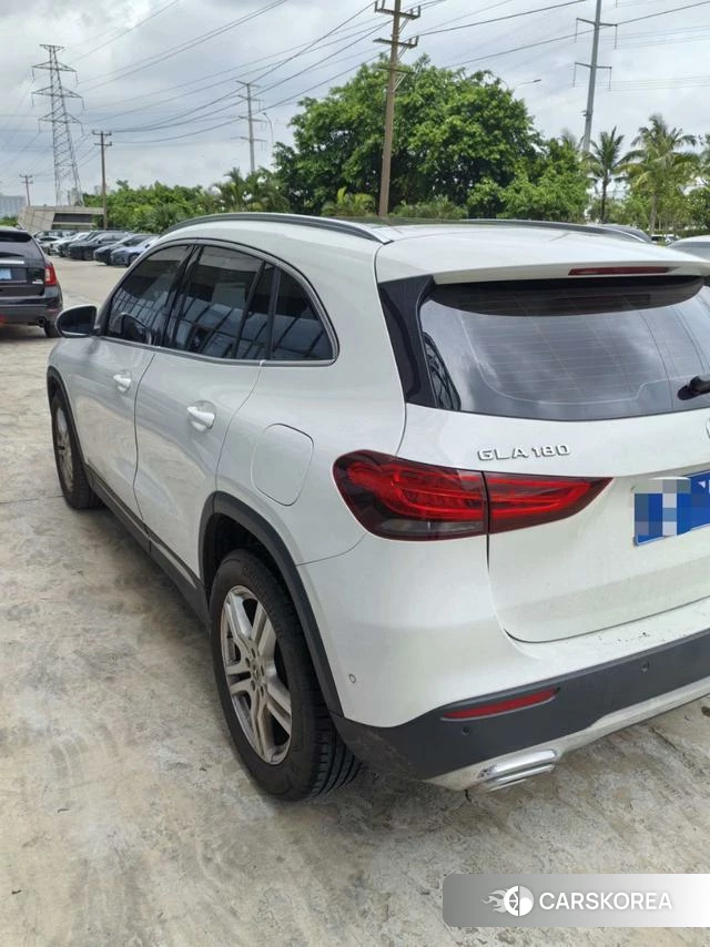 Mercedes-Benz GLA 2022 Белый из Китая, фото 6