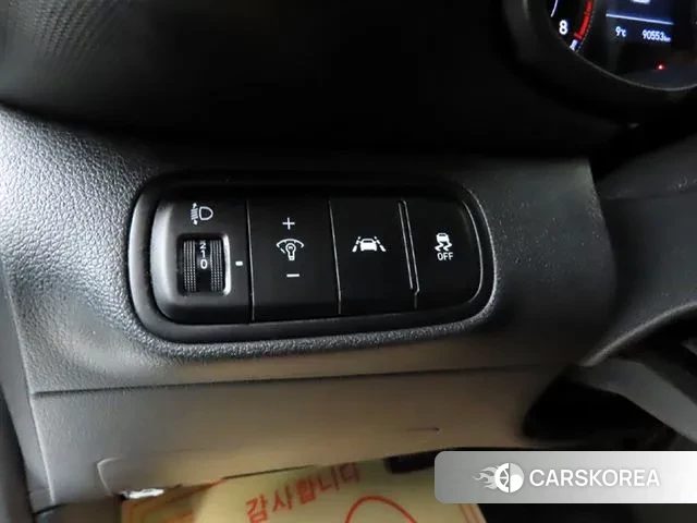 Hyundai Venue 2020 Белый из Кореи, фото 6