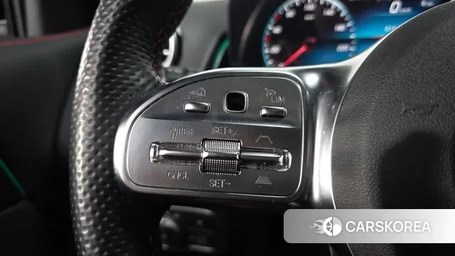 Mercedes-Benz GLB-Class X247 2023 Черный из Кореи, фото 6