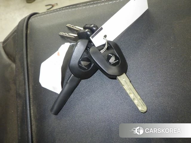 Проданный Honda CB650R id 3999631 из Японии, фото 6