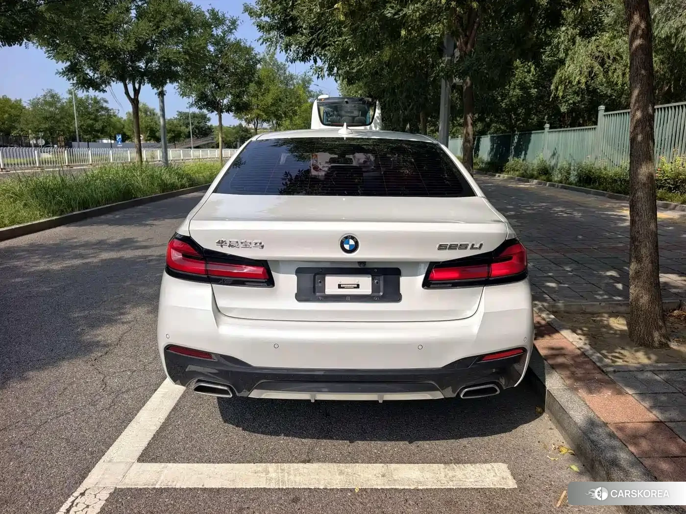 BMW 5 series 2023 Белый из Китая, фото 6