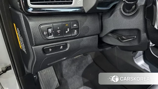 Kia Niro EV 2021 Серебряный из Кореи, фото 6