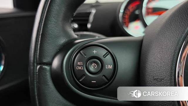 Mini Cooper Clubman 2019 Жемчужный цвет из Кореи, фото 6