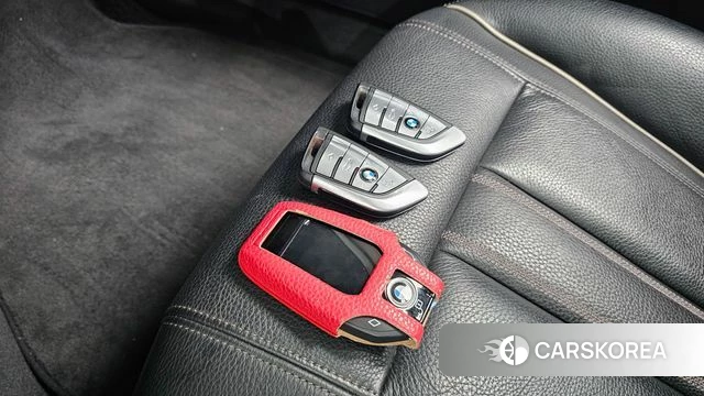 BMW 5 Series (G30) 2018 Белый из Кореи, фото 6