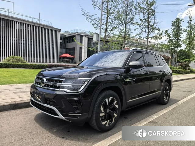 Volkswagen Tourang 2022 Черный из Китая, фото 6