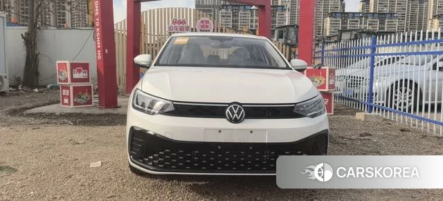 Volkswagen Lavida 2026 Белый из Китая, фото 6