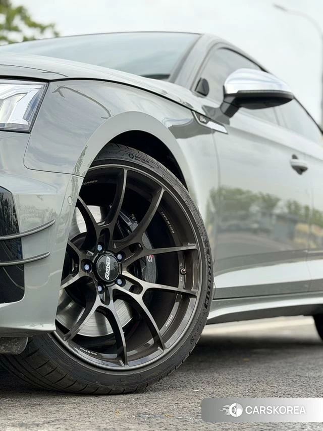 Audi S5 2022 Серебристо-серый из Китая, фото 6