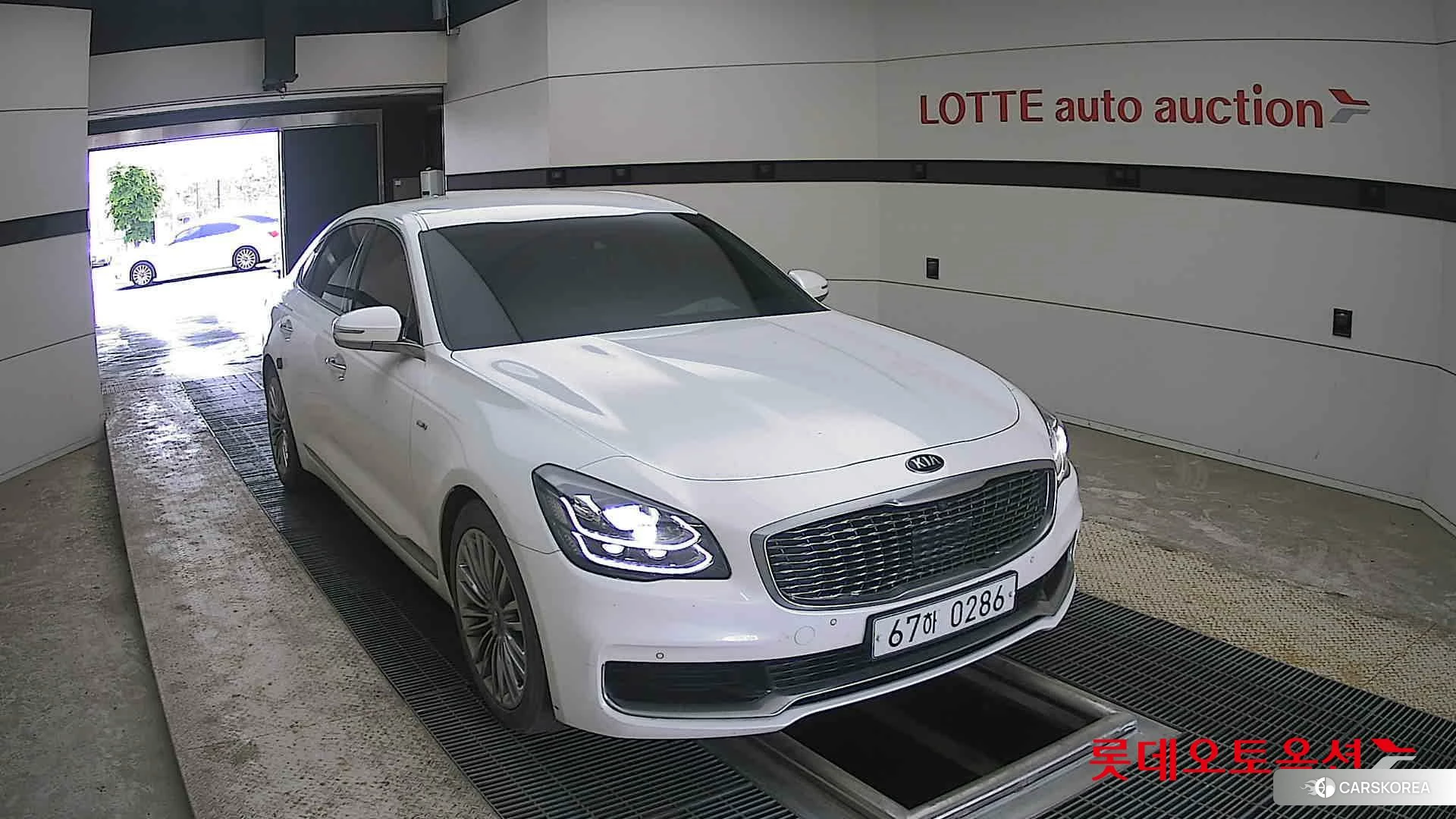 Kia K9 2019 Snow White Pearl из Кореи, фото 6