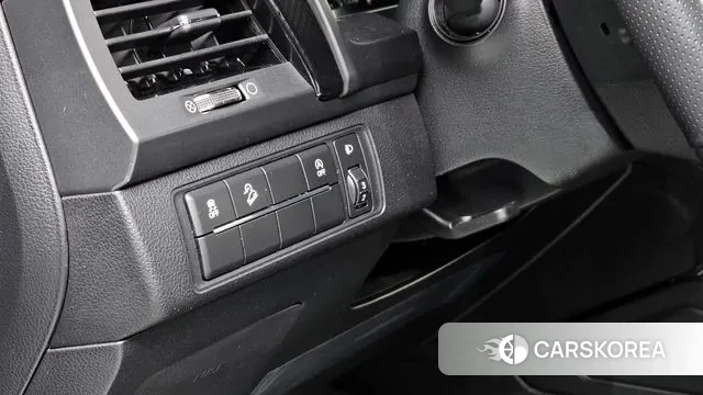 Ssangyong The New Rexton Sports Cannes 2022 Светло-зеленый из Кореи, фото 6