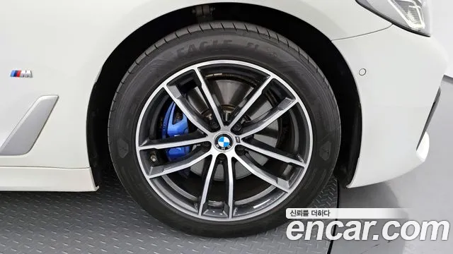 BMW 5 Series (G30) id 2659246 из Кореи 6