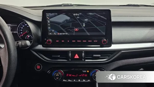 Kia The New K3 2nd generation 2022 Белый из Кореи, фото 6